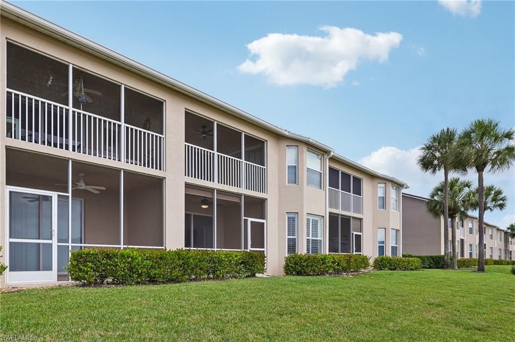 2810 Cypress Trace Cir, Unit 2112, Naples, FL 34119 Photo
