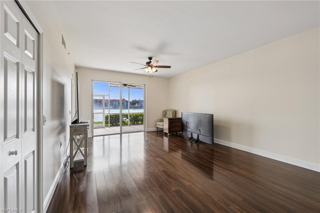 2810 Cypress Trace Cir, Unit 2112, Naples, FL 34119 Photo
