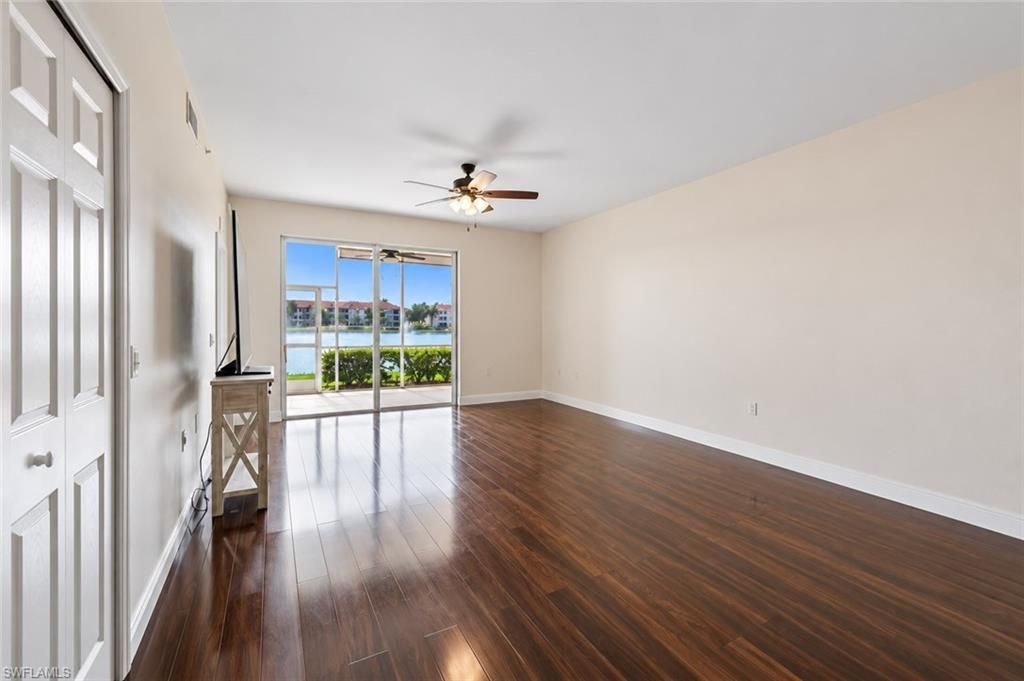 2810 Cypress Trace Cir, Unit 2112, Naples, FL 34119 Photo