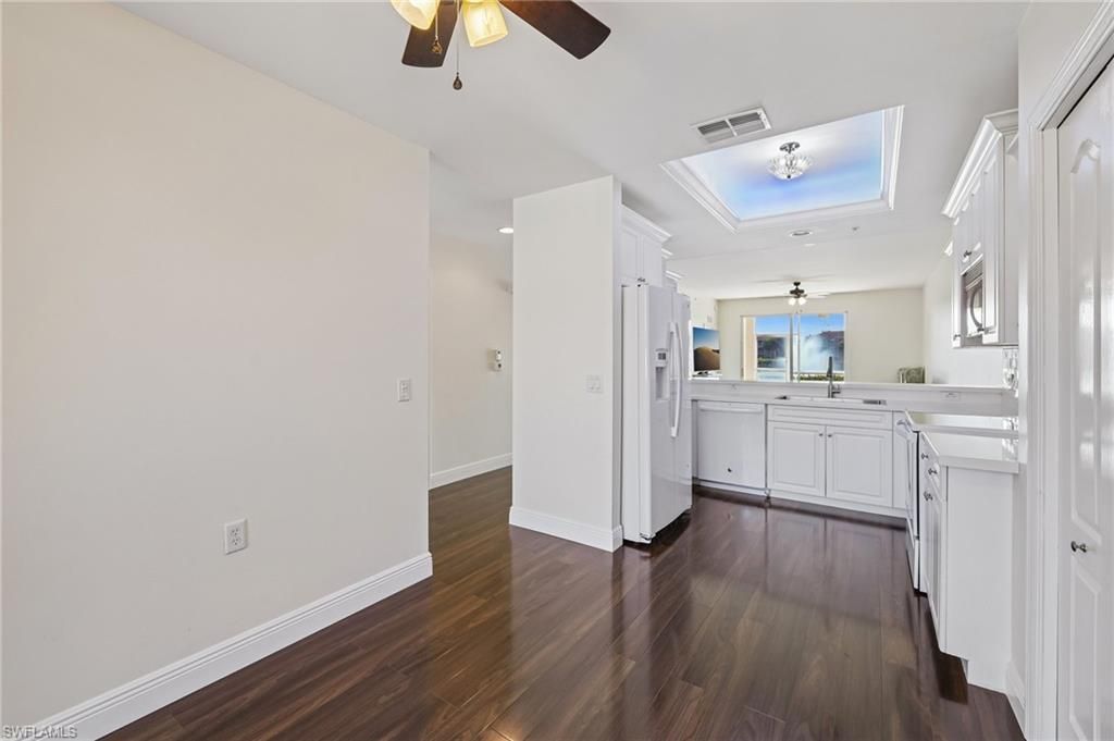 2810 Cypress Trace Cir, Unit 2112, Naples, FL 34119 Photo