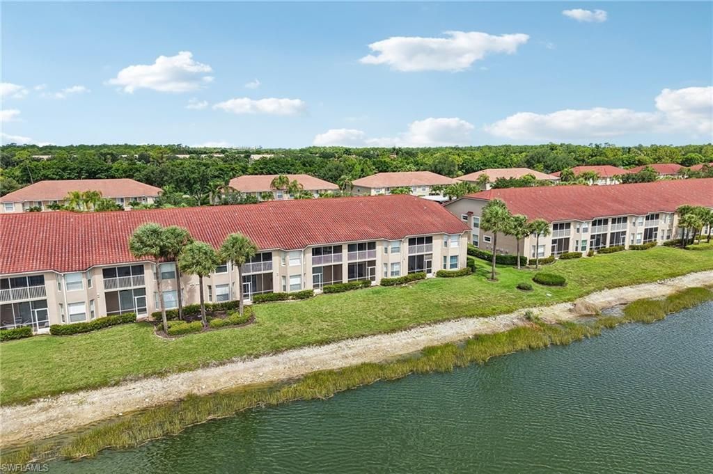 2810 Cypress Trace Cir, Unit 2112, Naples, FL 34119 Photo