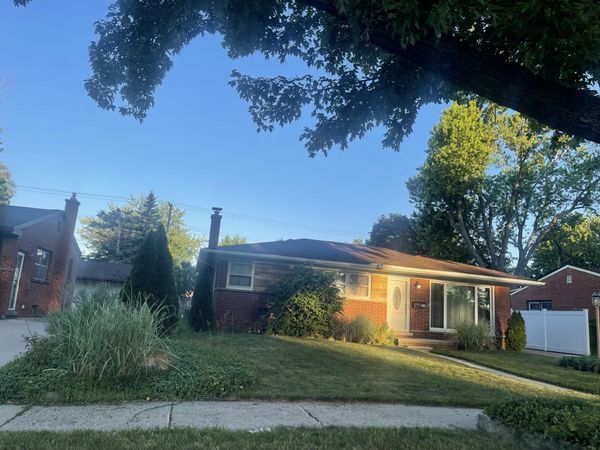 830 Juneau Road, Ypsilanti, MI 48198