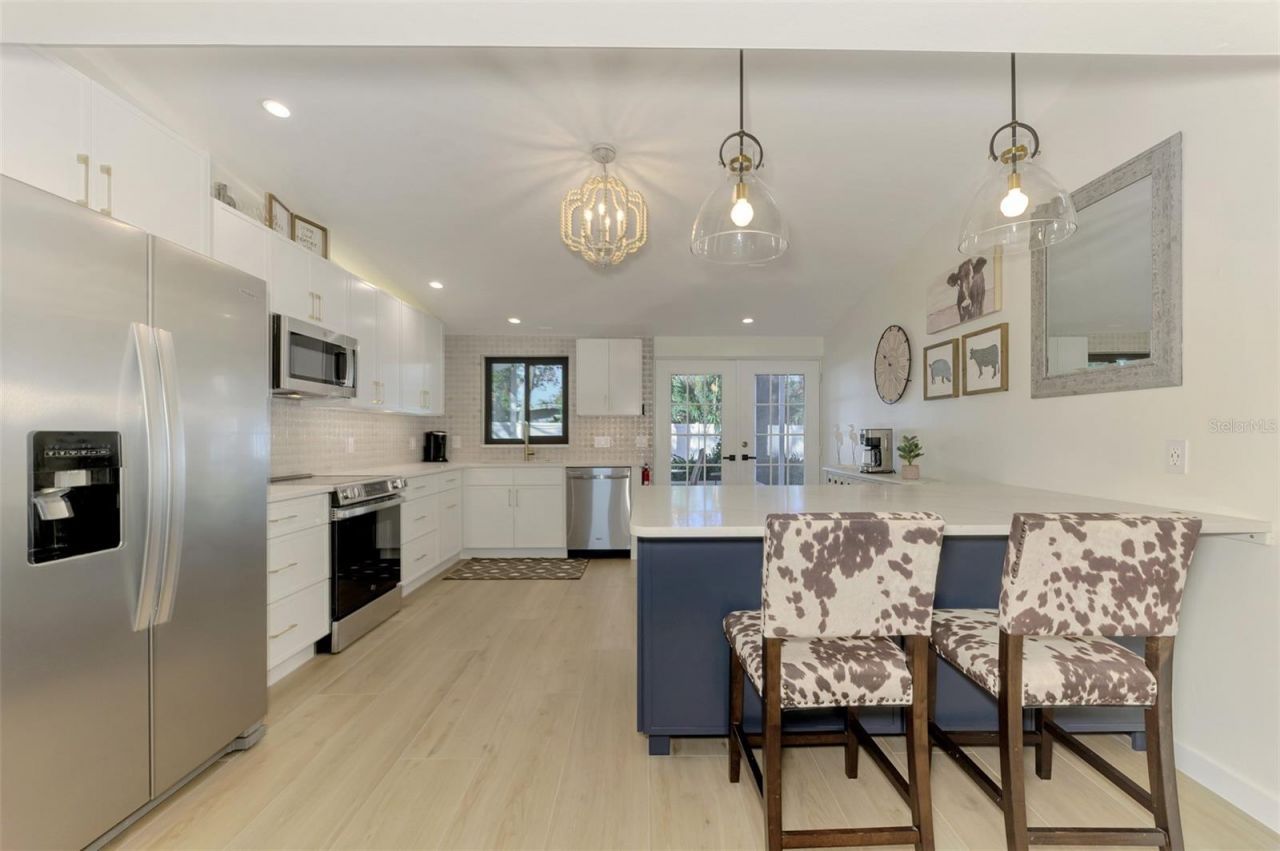 2120 Craft Lane , Sarasota, FL 34239 Photo