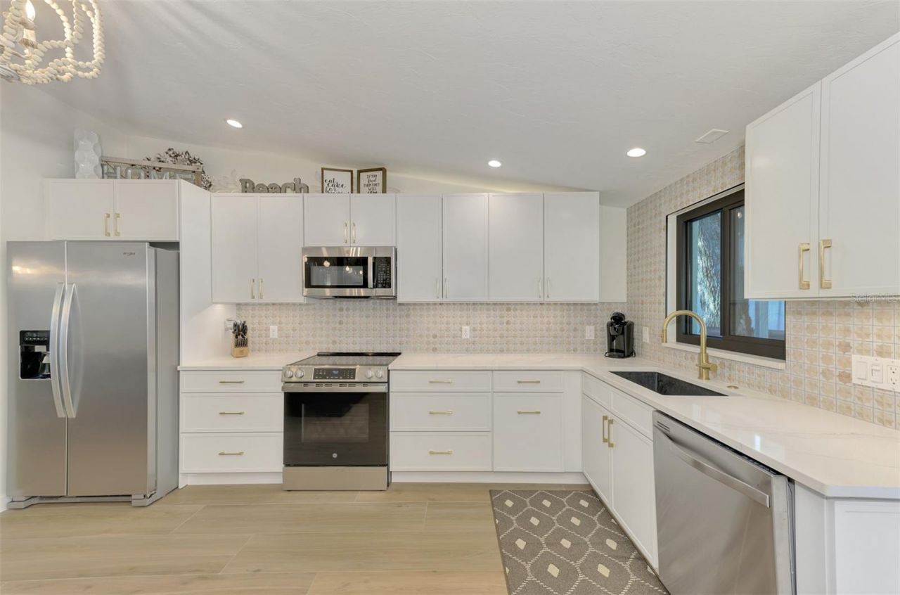 2120 Craft Lane , Sarasota, FL 34239 Photo