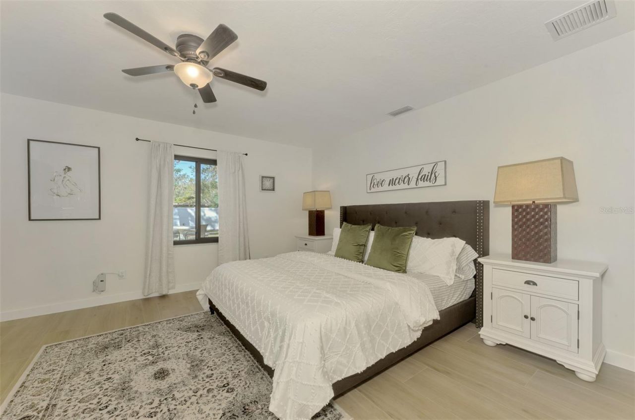 2120 Craft Lane , Sarasota, FL 34239 Photo