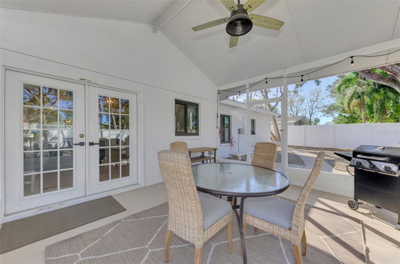 2120 Craft Lane , Sarasota, FL 34239 Photo