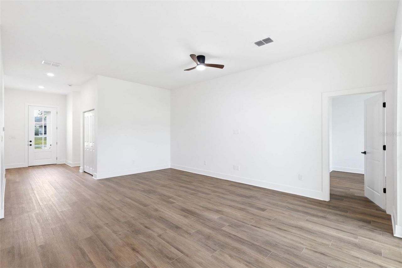 162 W Romany Loop, Beverly Hills, FL 34465 Photo