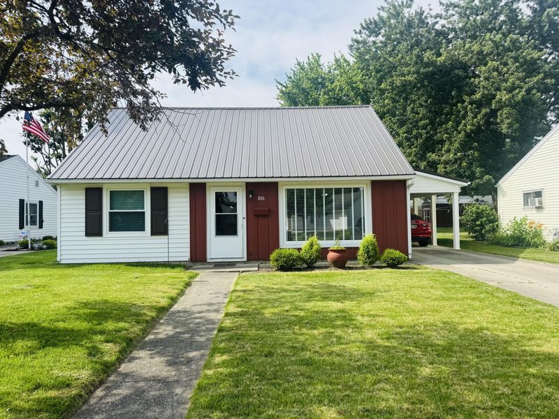806 Hemlock Street, Celina, OH 45822 Photo 1