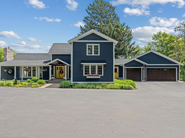 2590 Watertown Road , Orono, MN 55356