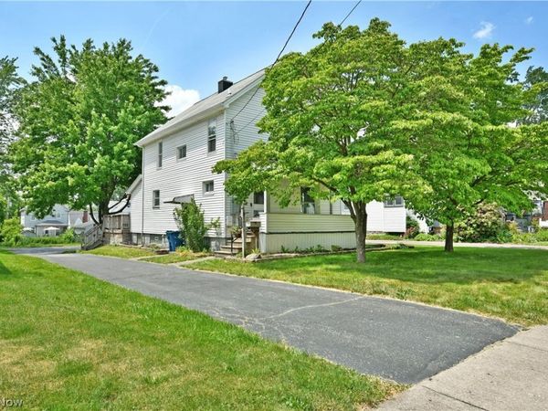 124 Lincoln Avenue, Niles, OH 44446