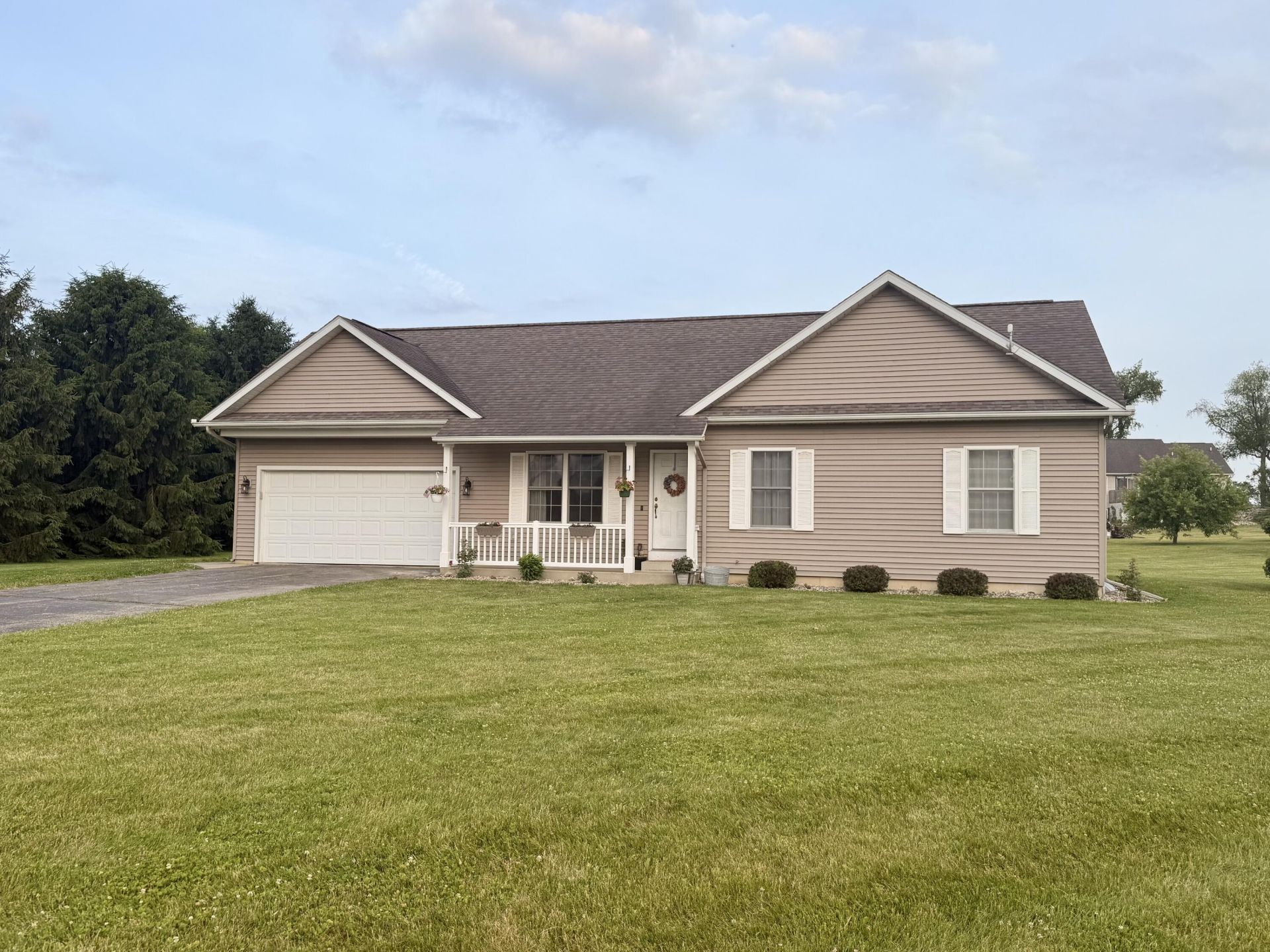 7885 Lancaster Lane, East Leroy, MI 49051 Main Photo