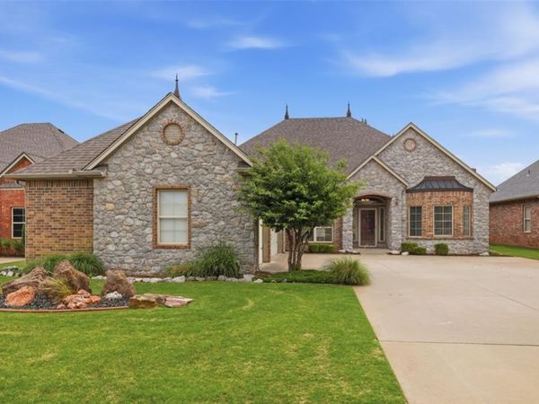 12508 Chateaux Road, Oklahoma City, OK 73142