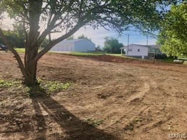 1960 M- Bluebird Road , Cabool, MO 65689