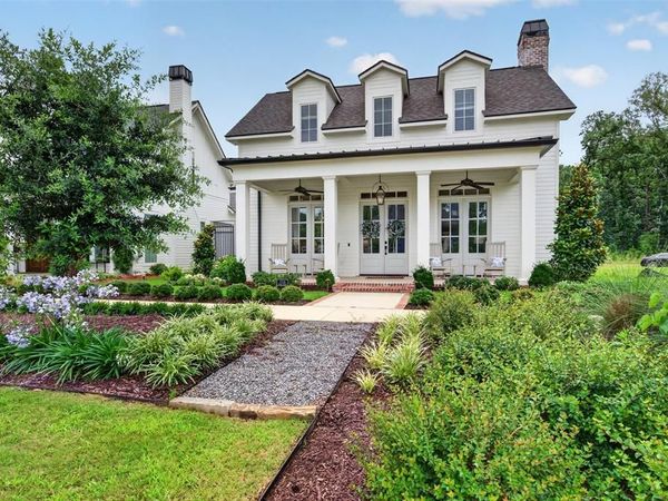 2108 Pecan Square Avenue, Shreveport, LA 71106