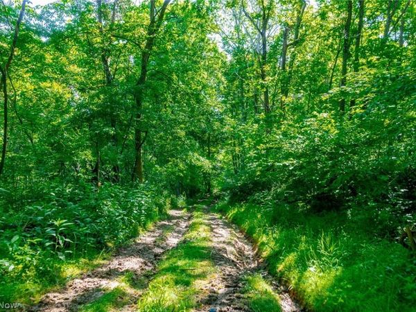 5568 Schoolhouse Road , Unit 6, Frazeysburg, OH 43822