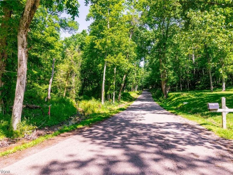 5568 Schoolhouse Road, Unit 7, Frazeysburg, OH 43822 Photo 14