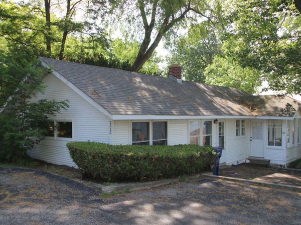 3300 N Rocky Beach Road , Unit A, McHenry, IL 60051