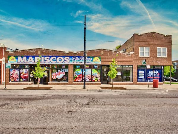 3034 W Montrose Avenue , Chicago, IL 60618
