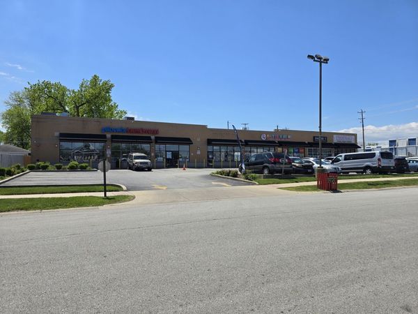503 W 153 Street , Phoenix, IL 60426