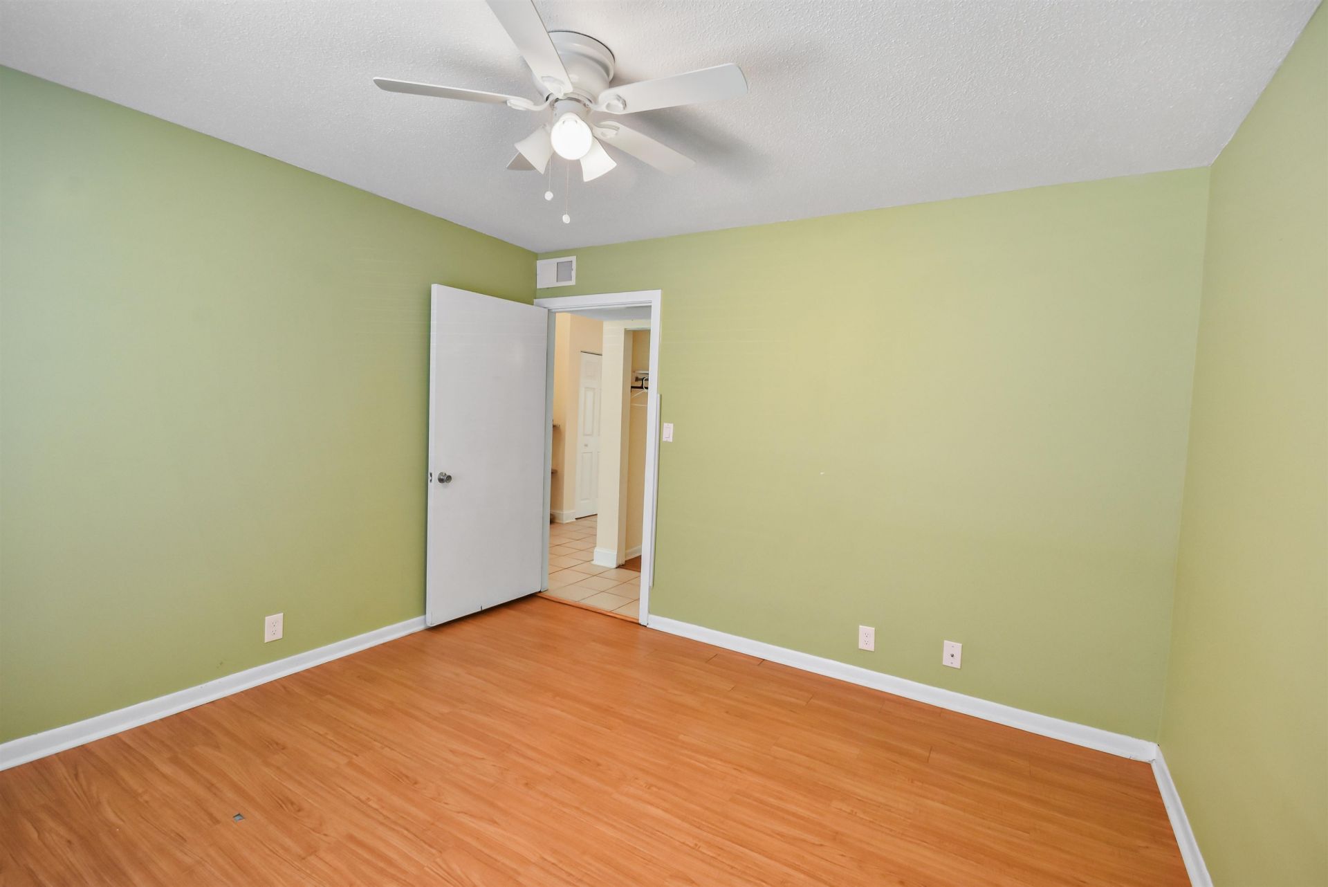 800 Egret Circle  Photo 12