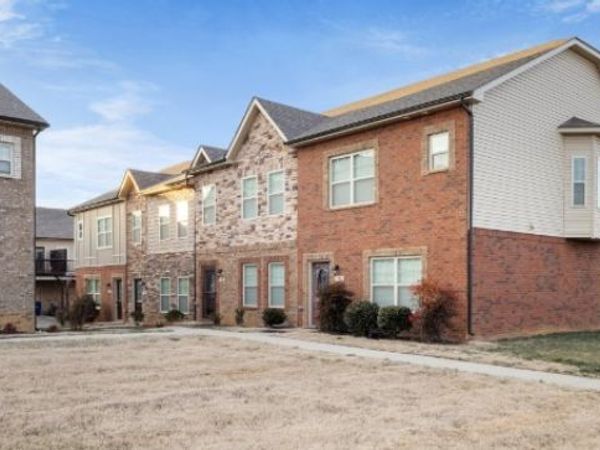 177 Dundee Dr , Clarksville, TN 37043
