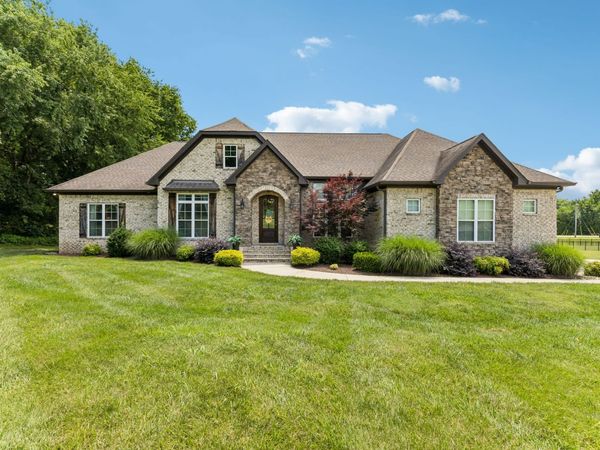 3926 Amanda Beth Ct , Columbia, TN 38401