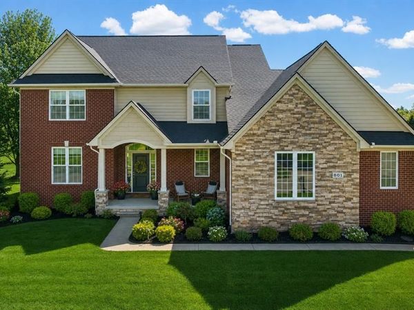 801 Watersmeet Drive, Oxford Twp, MI 48371
