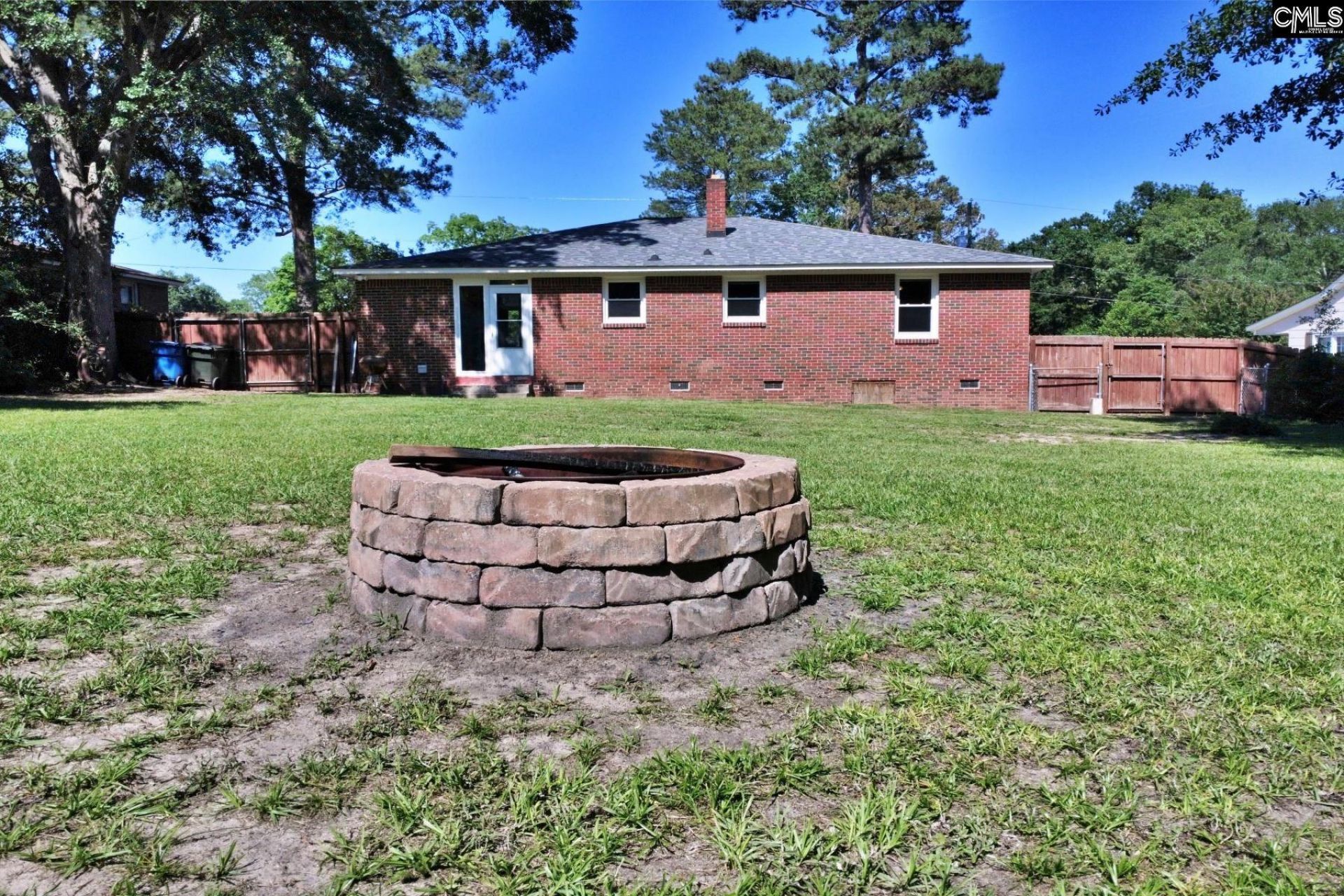 621 Hook Ave  Photo 22