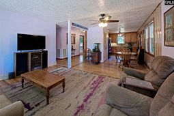 621 Hook Ave  photo 4