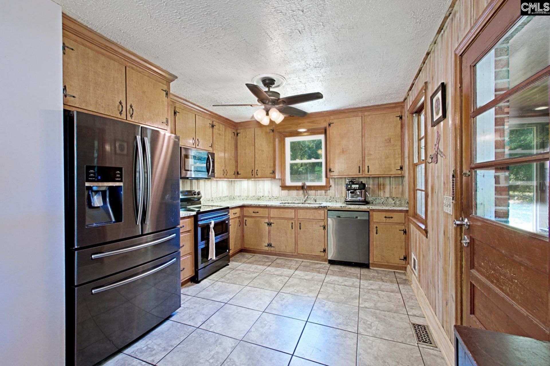 621 Hook Ave  Photo 8