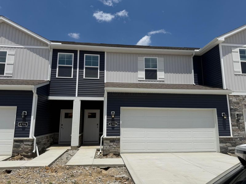 6308 N Marinelli Drive N, Columbus, OH 43228 Photo 1