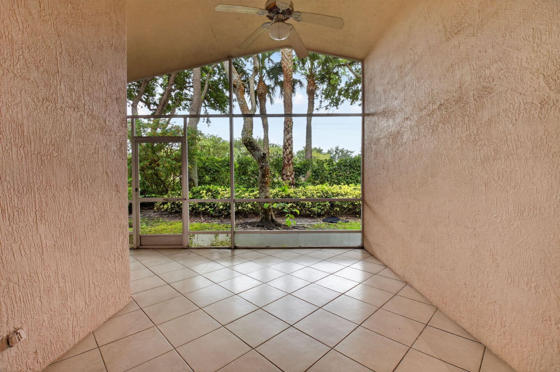 5304 Wycombe Avenue, Boynton Beach, FL 33437 Photo