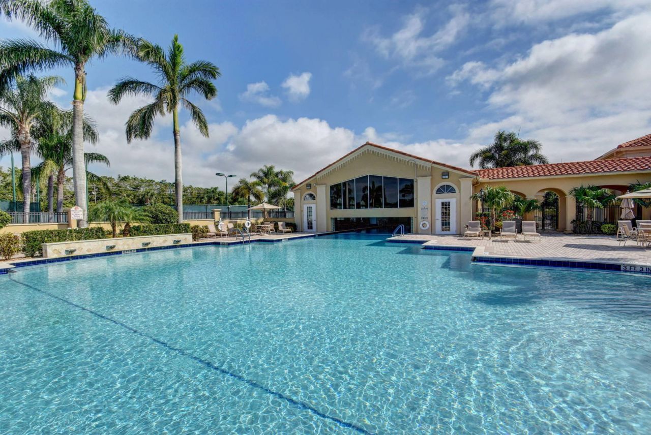 5304 Wycombe Avenue, Boynton Beach, FL 33437 Photo