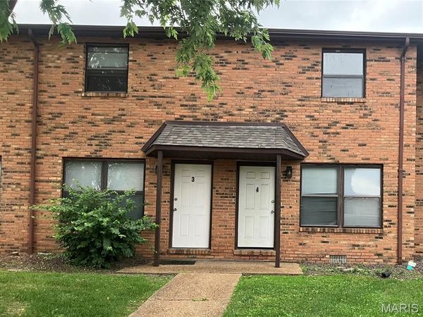 1009 Belle Valley Drive , Belleville, IL 62220