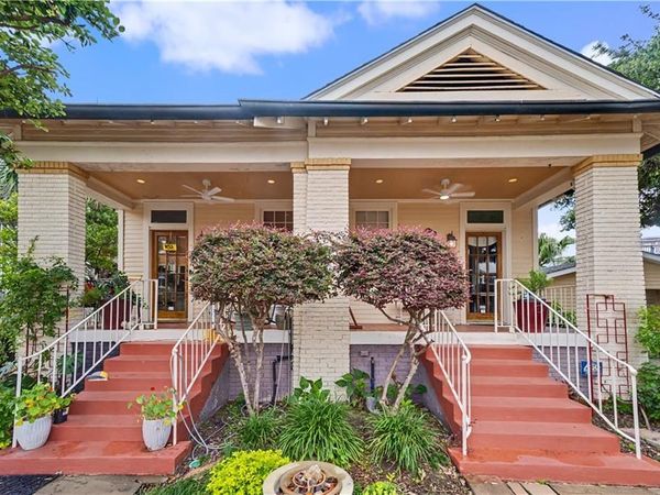 1520 22 LEDA Court, New Orleans, LA 70119