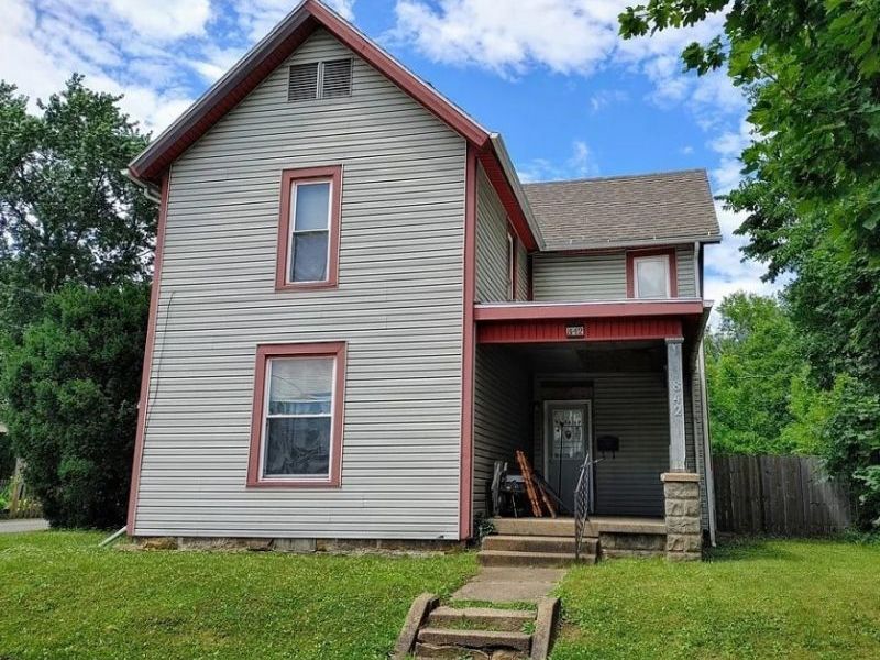 842 Locust Street, Coshocton, OH 43812 Photo 1