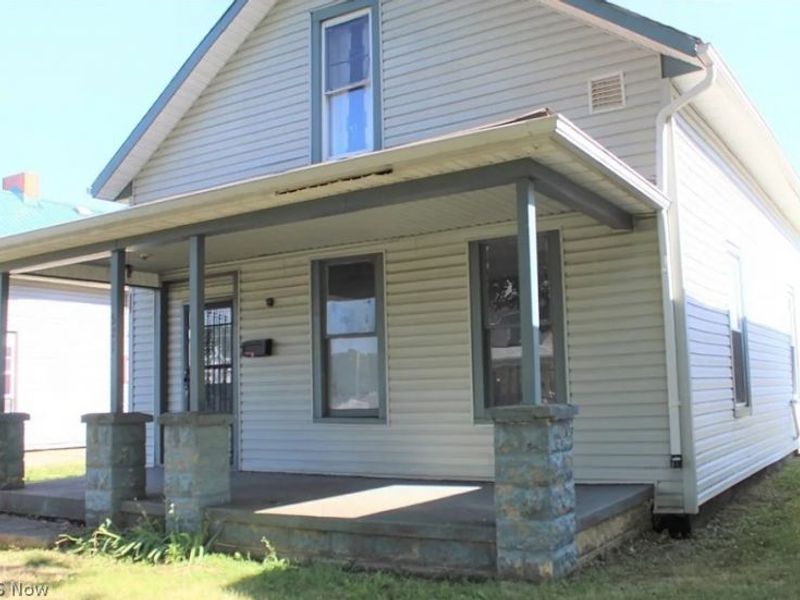 842 Locust Street, Coshocton, OH 43812 Photo 6