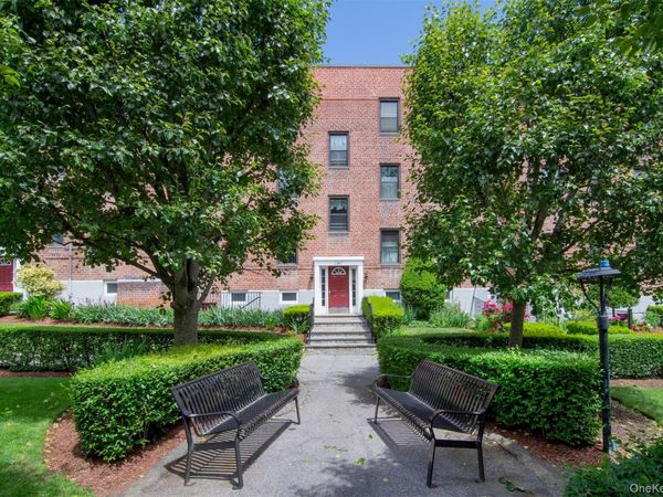 14 S Broadway , Unit 11-1A, Irvington, NY 10533