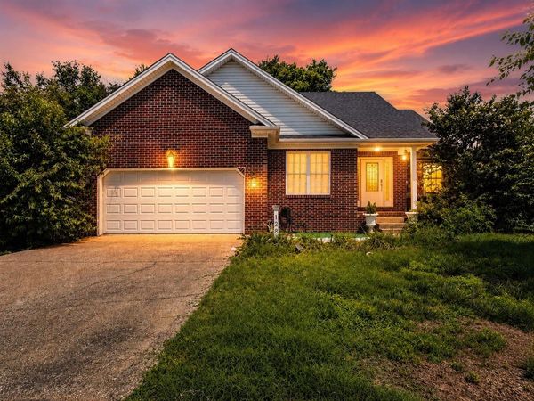 1284 Trillium Lane , Bowling Green, KY 42104