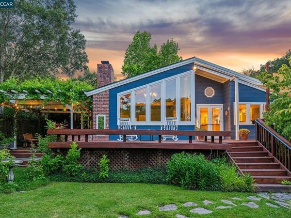 3620 Madrone Dr., Lafayette, CA 94549