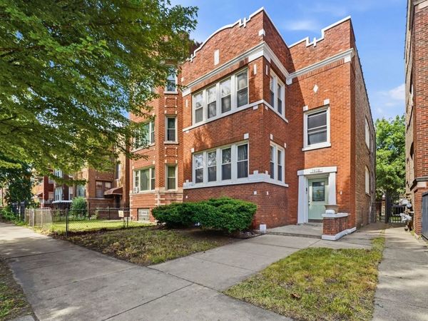 7806 S CREGIER Avenue , Chicago, IL 60649