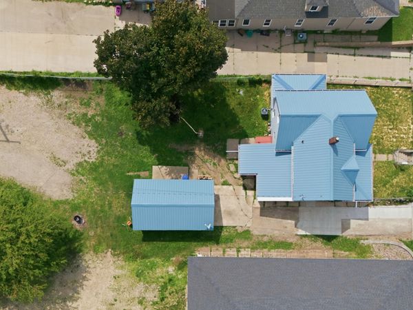 221 E Anson Street, Marshalltown, IA 50158