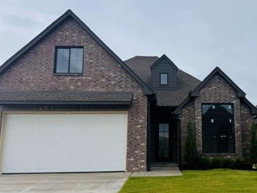 3704 W Laredo Street , Broken Arrow, OK 74012