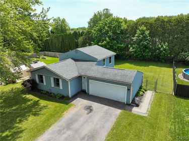 5640 Vistula Path , Brewerton, NY 13029