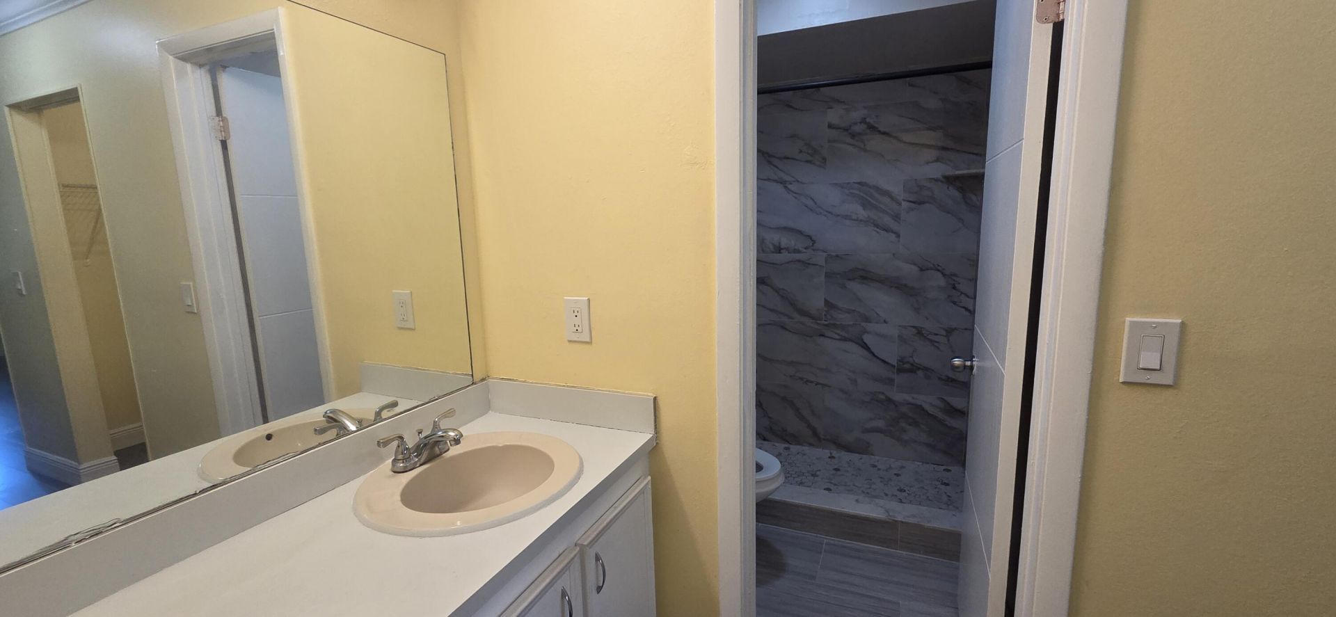 5975 Forest Hill Boulevard, Unit 206, West Palm Beach, FL 33415 Photo