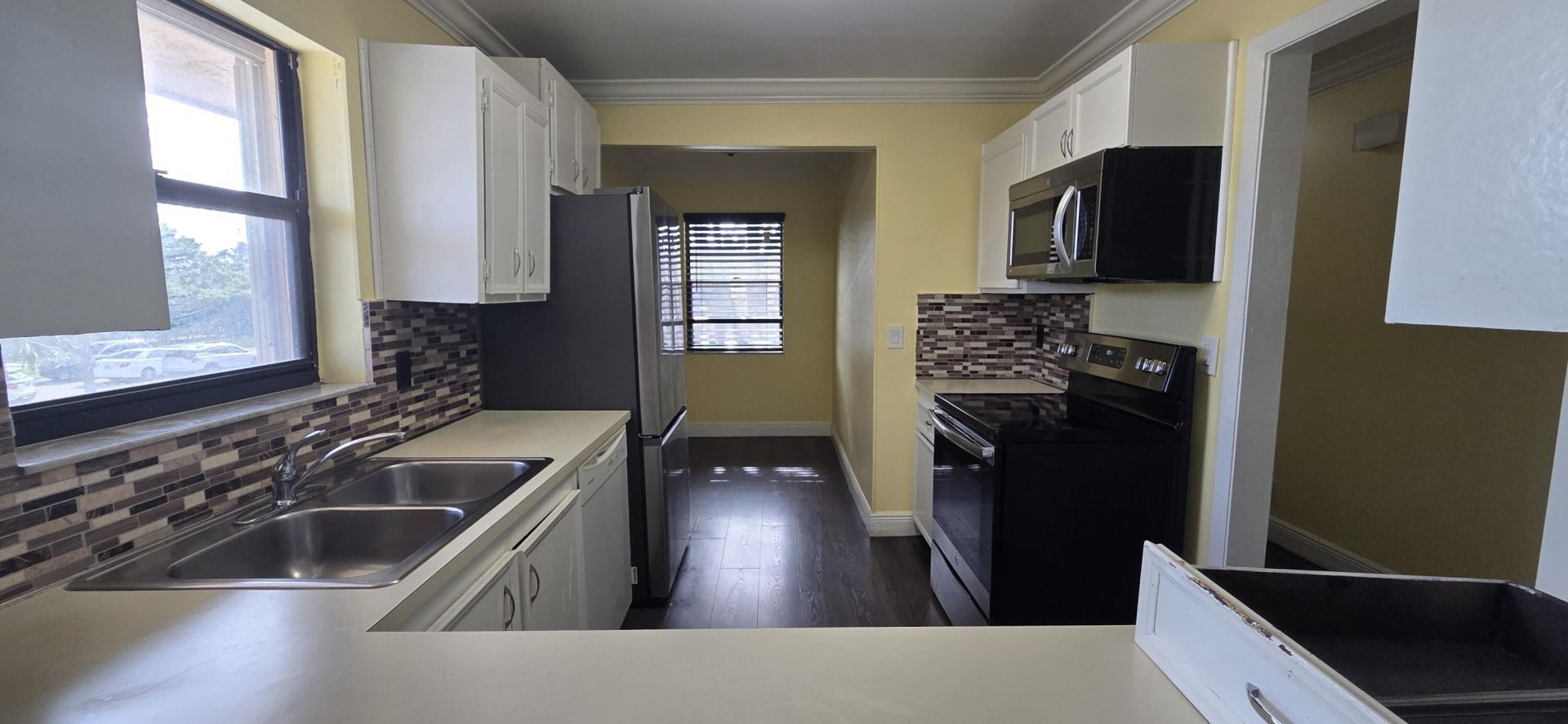 5975 Forest Hill Boulevard, Unit 206, West Palm Beach, FL 33415 Photo