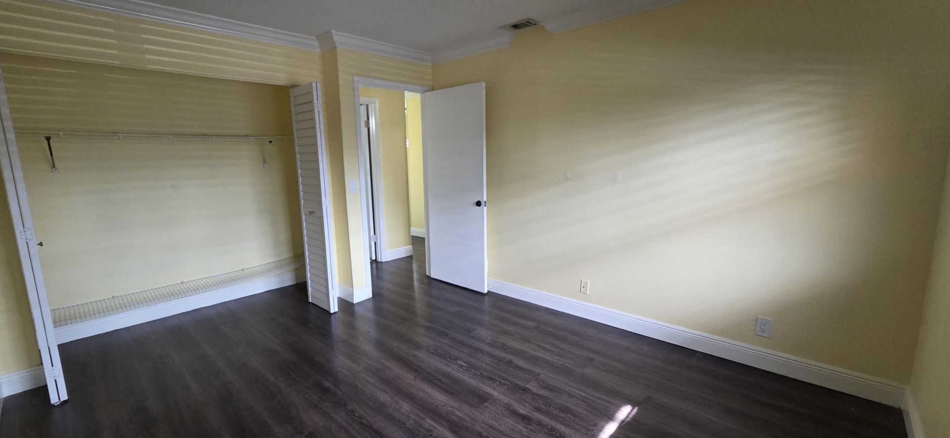 5975 Forest Hill Boulevard, Unit 206, West Palm Beach, FL 33415 Photo