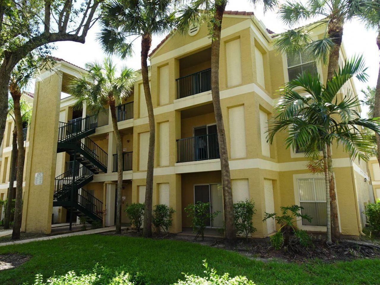 755 Riverside Drive, Unit 1335, Coral Springs, FL 33071 Photo