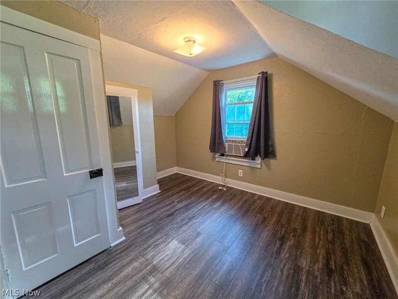 639 Fisher Avenue, East Liverpool, OH 43920 Photo 21