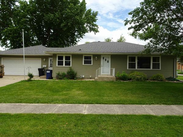 727 4th Street, Sheldon, IA 00000